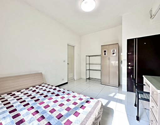 近東山文心🌺電梯🌺超大間🌺衛浴開窗🌺生活機能佳🌺 - Image 9