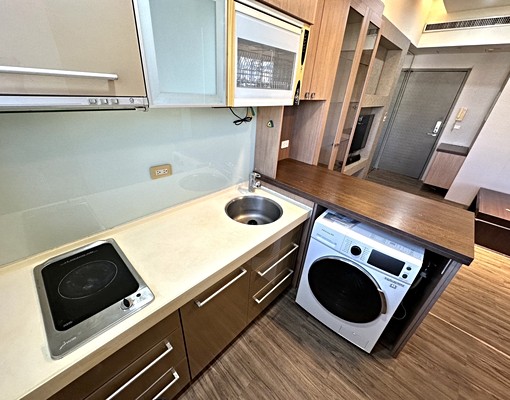 走路新光大遠百捷運站✨可貓可雙租補✨超大1+1房✨湯屋浴缸 - Image 6