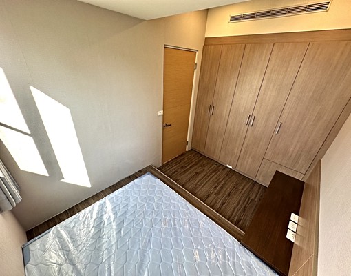 走路新光大遠百捷運站✨可貓可雙租補✨超大1+1房✨湯屋浴缸 - Image 9