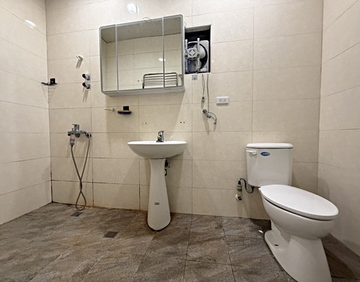 洽洽好租🏡桃園藝文稀有一樓可寵陽台獨洗 - Image 4