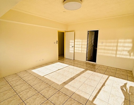 西屯區近市府捷運站3+1房平車大樓 - Image 6