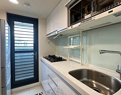 中路特區雲世代兩房車/全室木地板/拎包入住 - Image 13