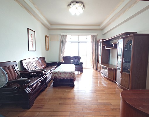 南區中山醫愛買大慶商圈,大空間景觀四房 - Image 1