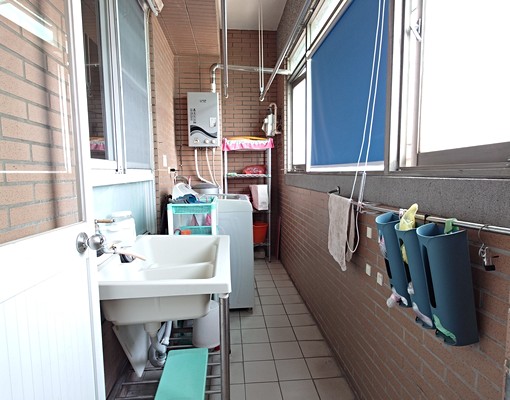 南區中山醫愛買大慶商圈,大空間景觀四房 - Image 13