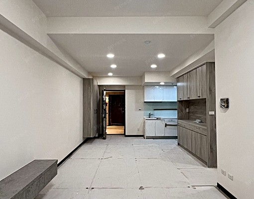 近青埔國小/寵物友善/全新自住規格裝潢/歡迎租補入籍 - Image 3