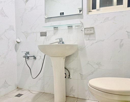 🔥近三和國中捷運站有窗採光小資溫馨雅房🔥 - Image 8