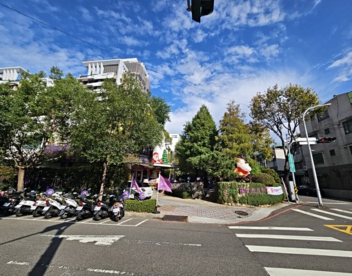 天闊-南興公園~機捷跟東山商圈3+1房▲雙車位 - Image 5