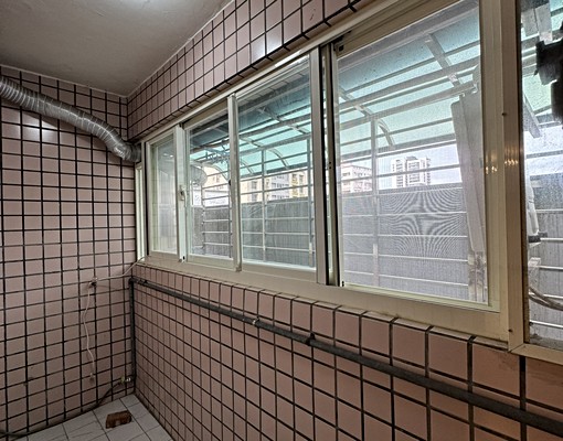 免仲介費可租屋補助/近桃園圖書館/鬧中取靜/社區單純/三房車 - Image 6