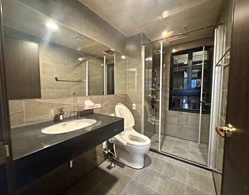 可租補可寵物高大特區崑庭馥御2房平車 - Image 8