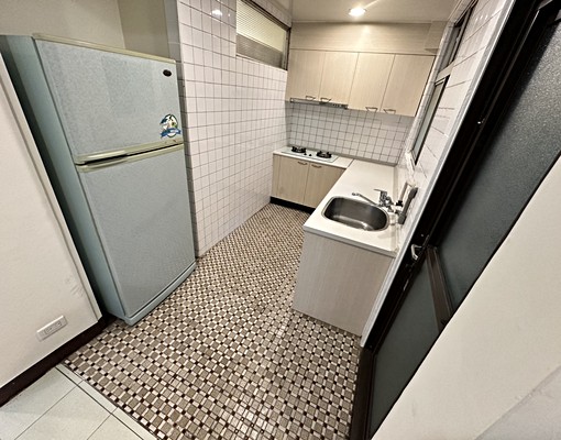 近大湳置地大潤發溫馨整層住家可貓 - Image 6