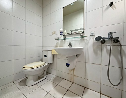 可租補-安中新穎孝親透天 - Image 9