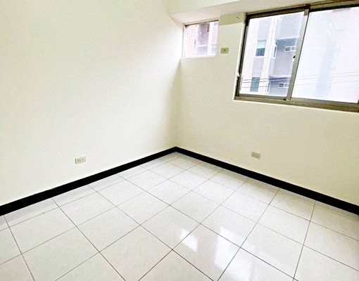 可租屋補助台北東京邊間雙衛浴開窗3房車 - Image 9