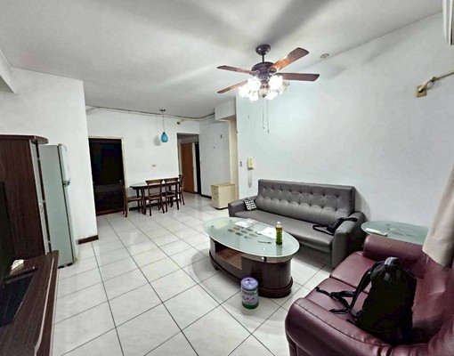 社宅免仲~溫馨電梯三房平車~可租補 - Image 1