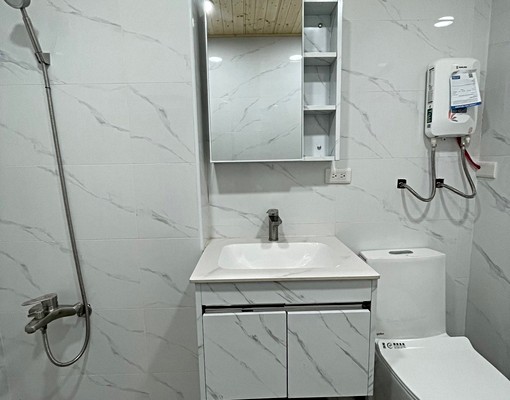 北區最強地段三民路全新裝潢套房 - Image 9