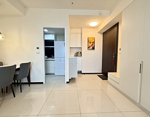 南屯捷運🍎勝美敦美.高樓全配.精美裝潢.三房平車! - Image 1