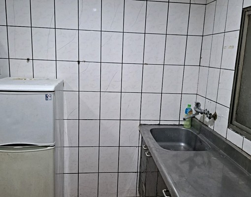 近喜互惠大賣場火車站 - Image 8