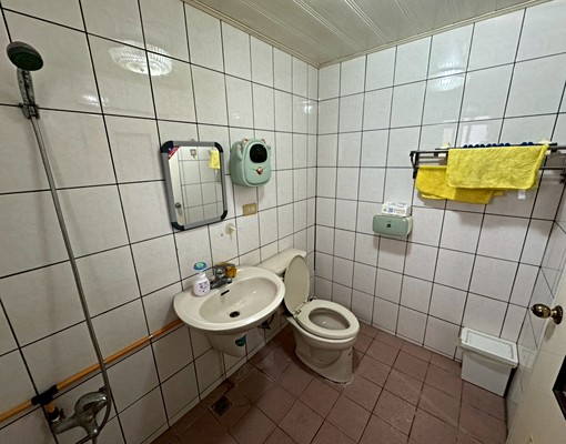 嘉禾社宅/免仲可租補/中壢稀有兩層大空間公寓 - Image 8