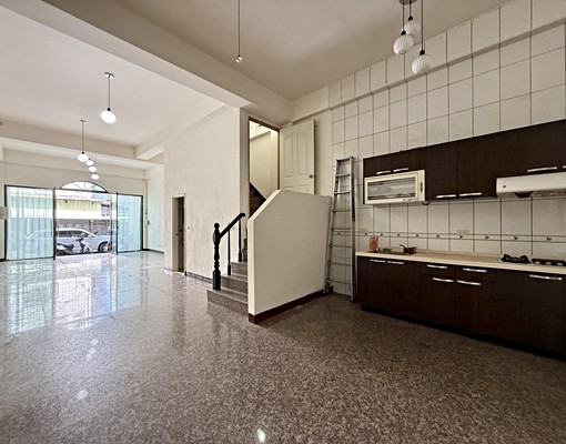 三斤獨家❤️太平店面台水電整棟36600 - Image 3