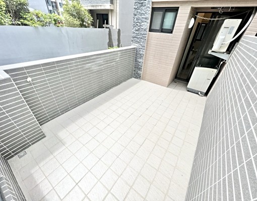 ✨類一房一廳✨流理臺.電磁爐.獨洗曬✨雙租補✨大露臺✨近74 - Image 9