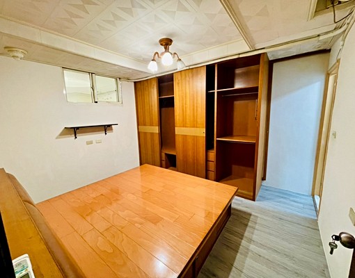 南勢角捷運美三房▲屋況佳▲使用空間大 - Image 2