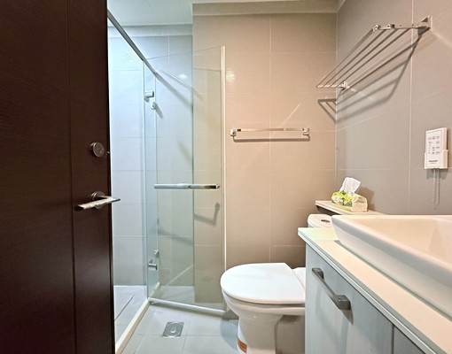 涓獨家|桃大泰極溫馨美三房車車位|前後陽台 - Image 7