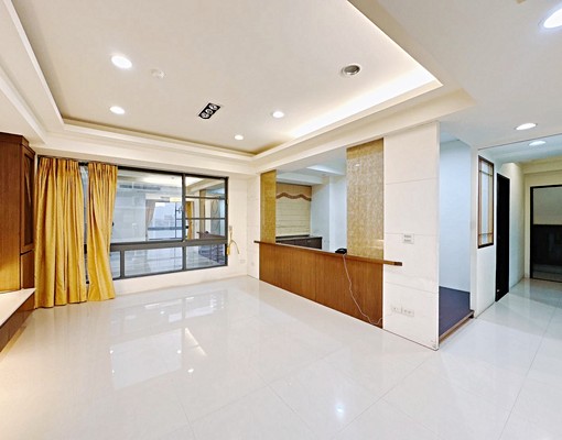 珊珊💗路亞學校★家天下3+1房車★ - Image 1