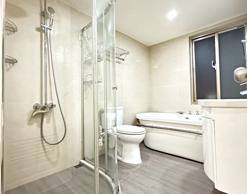 西屯精華『興富發上城』🏩可租補I入戶籍🎈頂級生活即刻入住 - Image 11