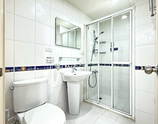 西屯精華『興富發上城』🏩可租補I入戶籍🎈頂級生活即刻入住 - Image 12