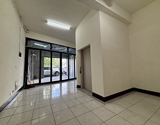 龍岡全聯旁透天~適小型辦公室、工作室、教室 - Image 3