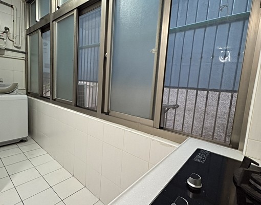 🏡中正紀念堂旁❤️包瓦斯水費🌈可租補❤️可寵可開伙 - Image 8