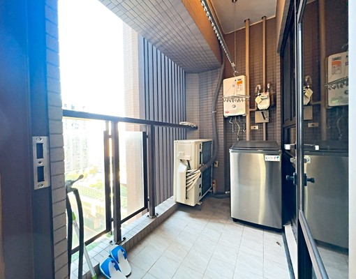 可貓傢俱電全附🏠巴黎第六區🏠中高樓質感兩房兩衛休旅車位 - Image 14