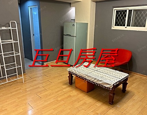 方正開窗兩房,可租補! - Image 8