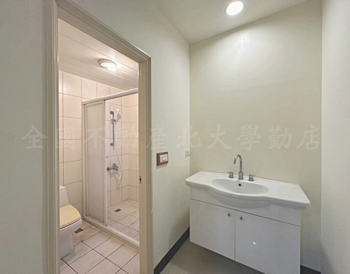 ▋▋楊凱婷▋▋電梯別墅▋▋大學生可▋▋家具家電齊全▋▋有警衛 - Image 10