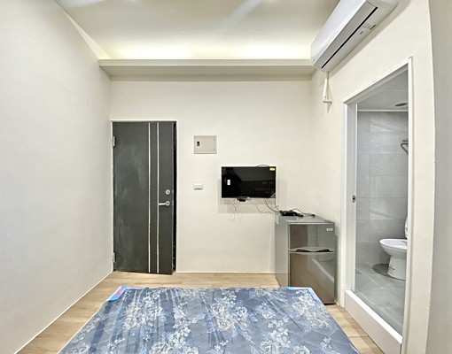 步行可到榮總醫院近東海澄清🌟可雙租補🌟系統櫃裝潢🌟陽台 - Image 5