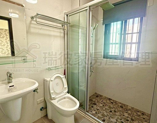 近南科|明亮大套房✨超大陽台、獨立洗衣機 - Image 3