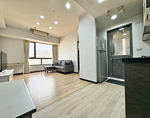 可租補🐬質感兩房✨採光很好✨市政府旁⭐全配傢俱🔥配平車 - Image 2