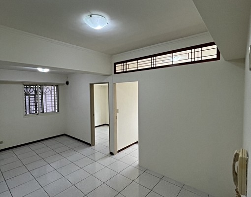 景美橋頭旁_社區大樓~獨立門戶雙捷運 - Image 2