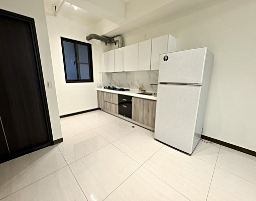 整棟別墅家庭首選|4房5衛|雙租補|學區生活機能佳 - Image 6