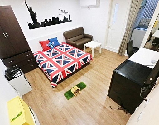 ✔獨洗陽台曬✔流理台✔子母車✔中山醫、烏日澄清 - Image 1