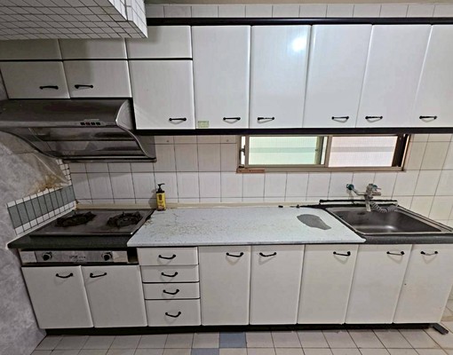 🏠東區精華地段✨稀有電梯樓中樓✨6房大空間🐾可寵🍳可伙 - Image 6