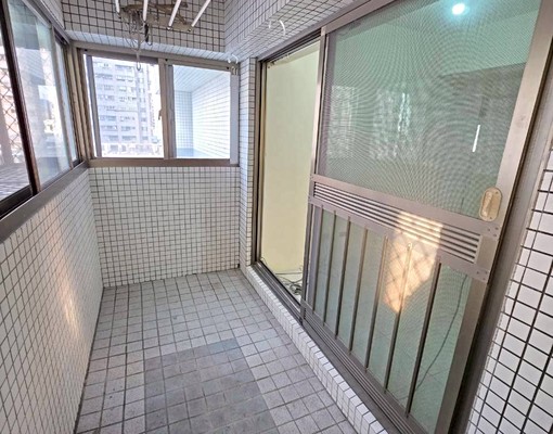 🏠東區精華地段✨稀有電梯樓中樓✨6房大空間🐾可寵🍳可伙 - Image 14