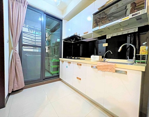 稀有釋出~住進美術館特區,裝潢精美正2房附家電(可租補) - Image 4