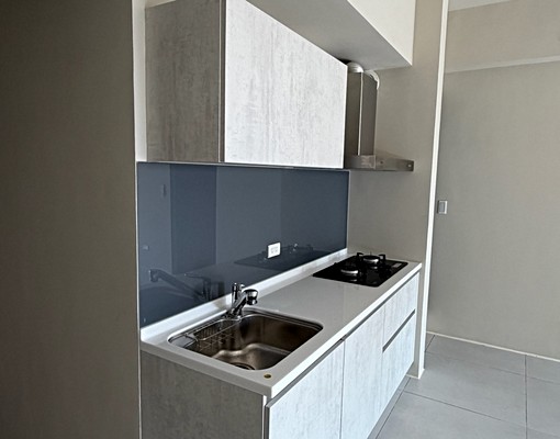 安平建平八街30坪新成屋(含平面車位加機車位)屋主自租 - Image 12