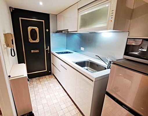 民權西路站旁.精緻挑高3米6有陽台 - Image 7