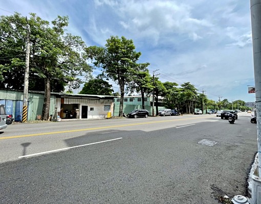 ㊣軍功路超大雅房|可菸寵可租屋補助 - Image 2