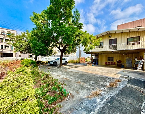 出門就是全聯,郵局,超級大庭院及開心農場可停超多部車 - Image 1