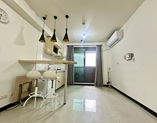 世紀凱悅👍採光一房一廳機上車位-承辦賴昶宇 - Image 3