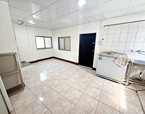 漢神百貨旁緊鄰新亞灣公寓4+5樓屋況新 - Image 12