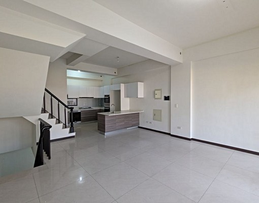 ★東區虎尾寮~8年屋~裕義路5米面寬金店住透天 - Image 1