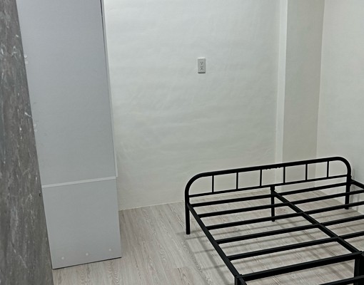 新板特區.全新裝潢.免仲介費 - Image 5